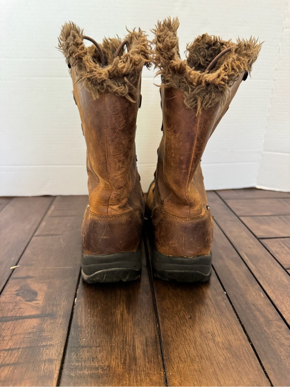 Keen Women's Brown Leather Bailey High Fur Lace Up Boots Size 8.5 Hiking Trail - Picture 2 of 16